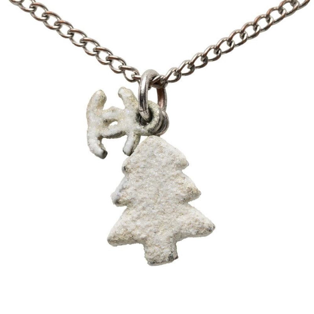 Chanel Fall/Winter Collection Christmas Tree Motif Necklace Silver